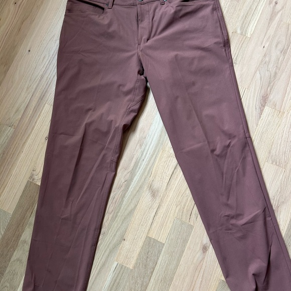 lululemon athletica Men's pants 34 waist